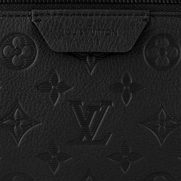 Louis Vuitton M46553 Discovery Backpack