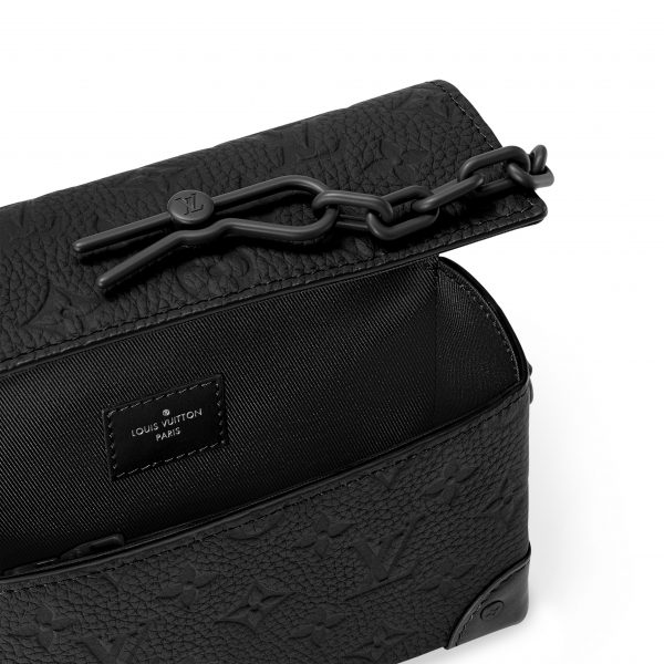 Louis Vuitton Steamer Wearable Wallet M81746 Black